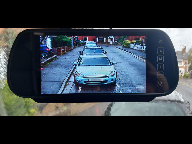 Installation photos of PM33 mirror monitor + twin lens camera