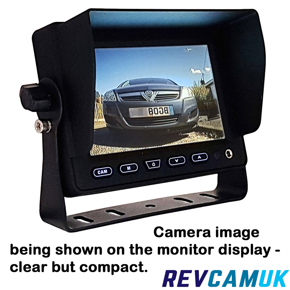 Flush Fit Bumper/Bullet Reversing Camera Kit with 5" Dash Monitor - PM54